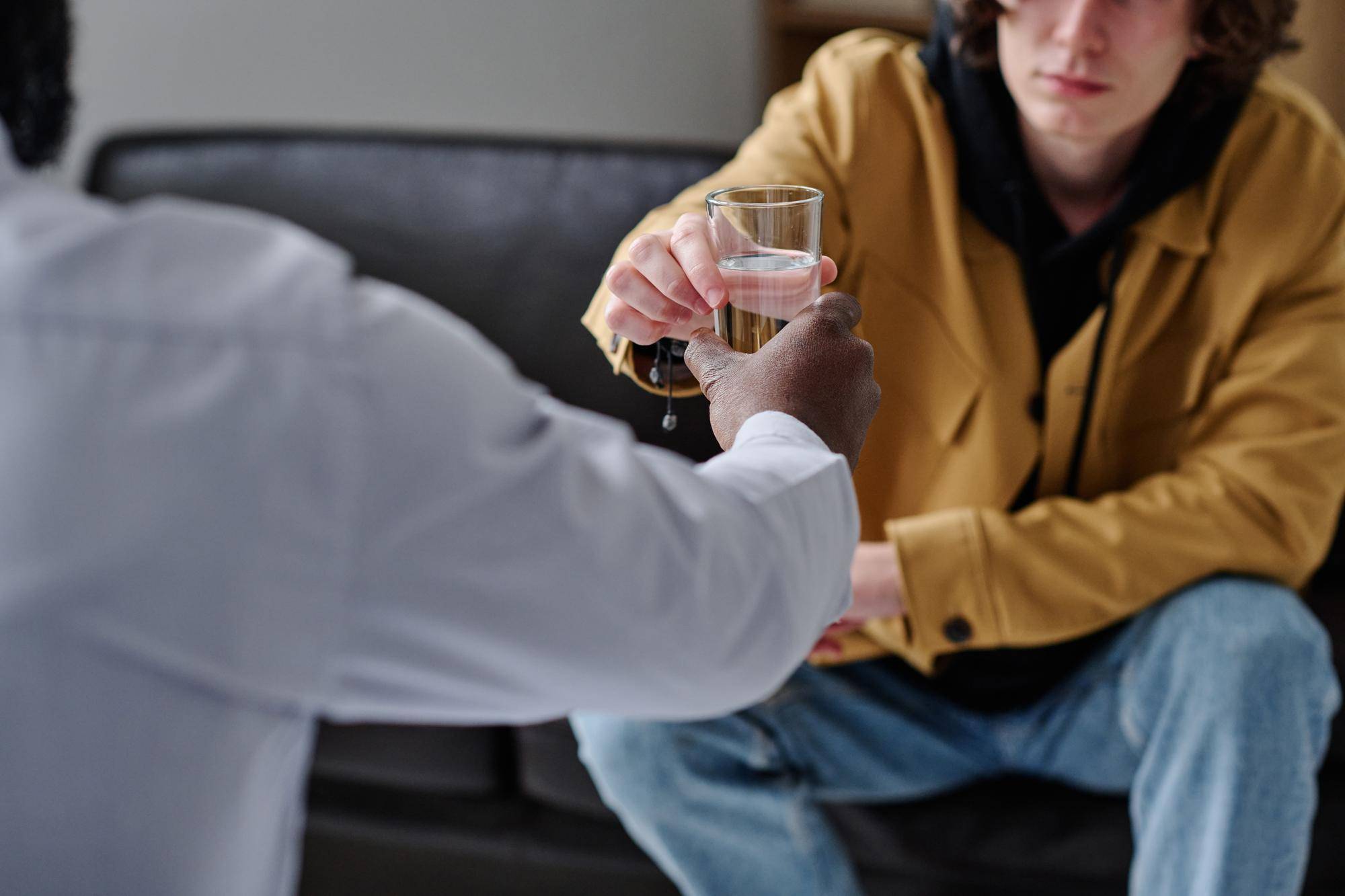 Czy alkoholizm jest genetyczny i co na to nauka?